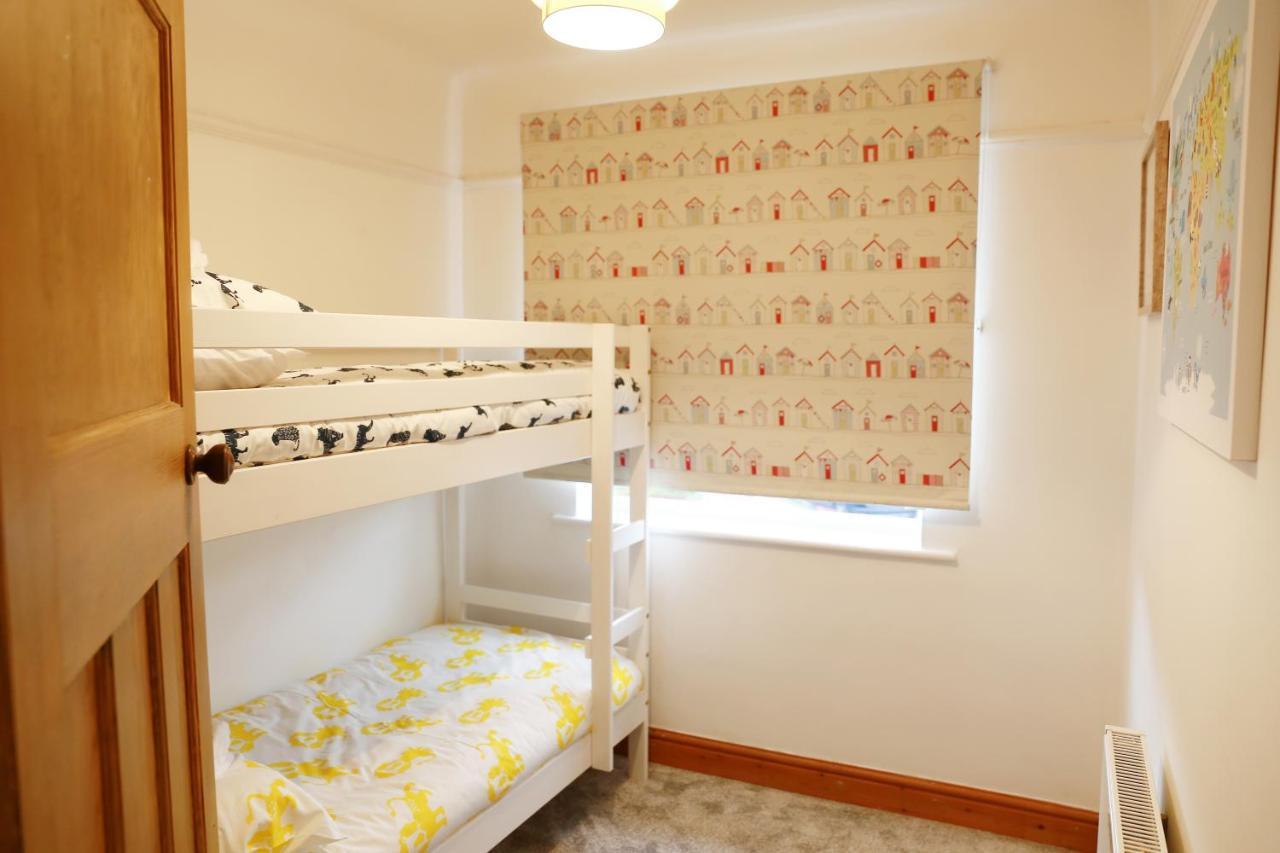 Lions Den - Zoo Accommodation Τσέστερ Εξωτερικό φωτογραφία